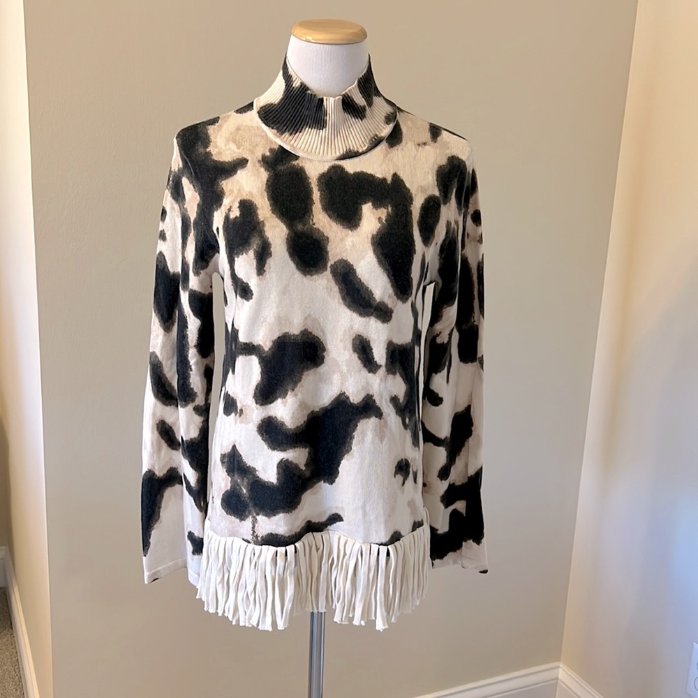 Tyler Boe sweater